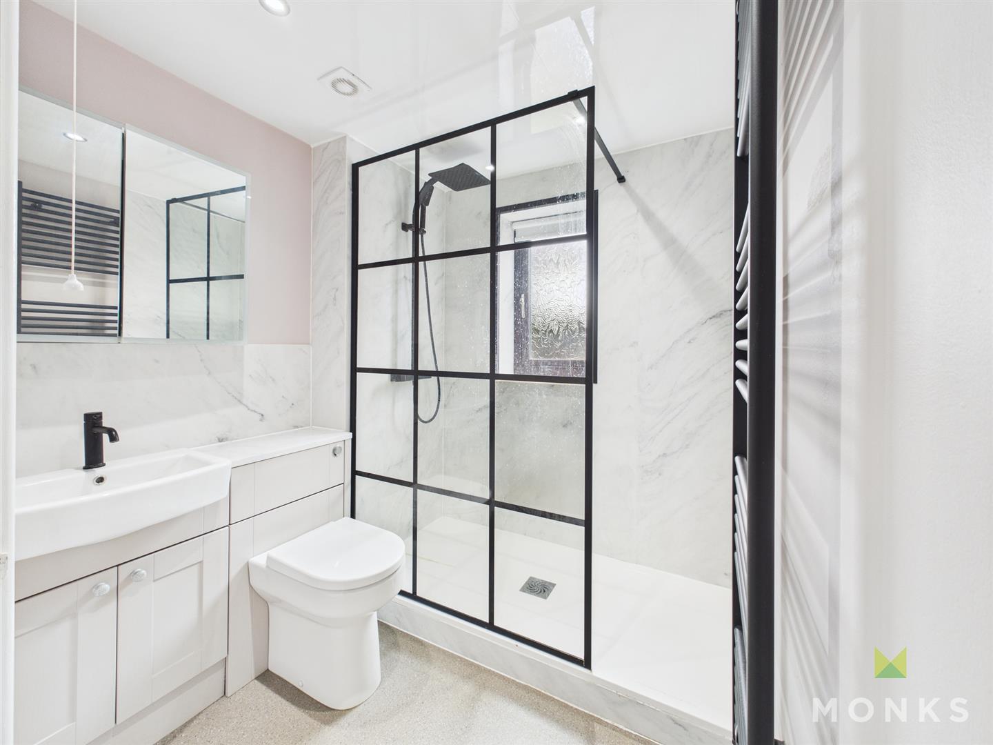 5 Martins Field, Oswestry, SY10 9EP For Sale